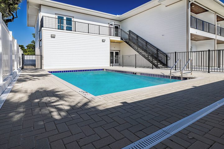Pool 5 of 29