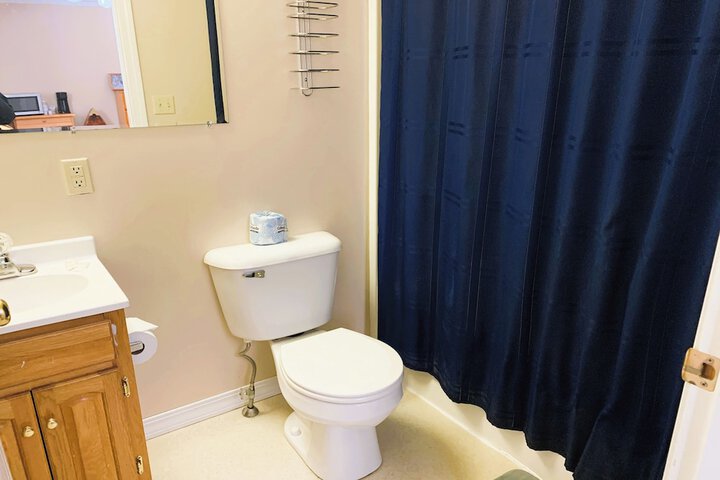 Room 43 of 69