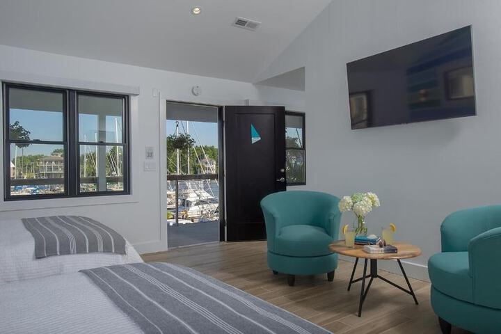 Inn at Haven Harbour