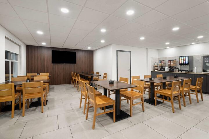 Wingate by Wyndham Matthews / Charlotte