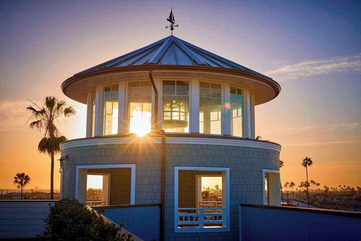 Lido House Autograph Collection