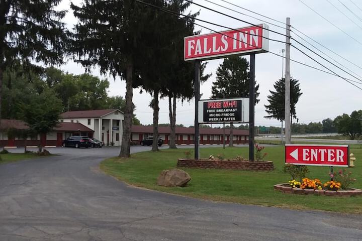 Hotel 4 of 39