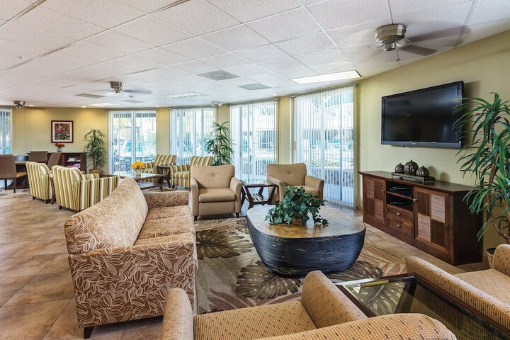 Hotel Interior 11 of 24