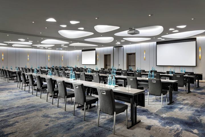 JW Marriott Edmonton ICE District
