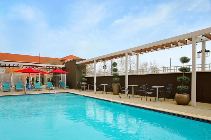 Pool 7 of 74