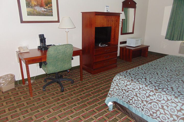 Room 19 of 24