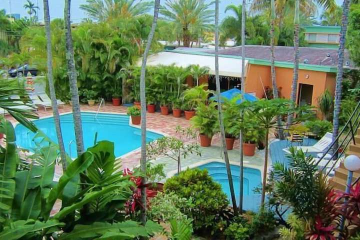Pool 6 of 40