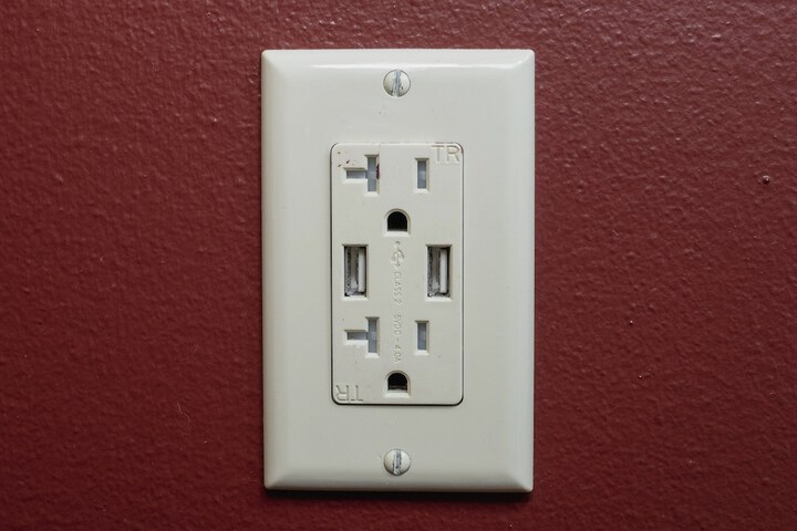 Room 26 of 37