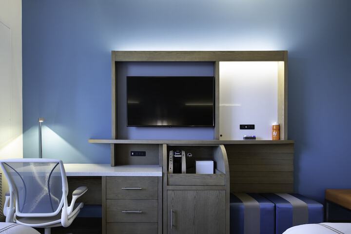 Room 79 of 111