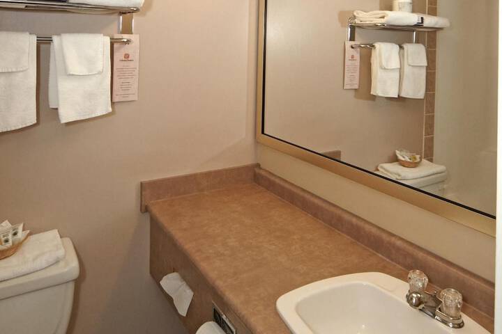 Room 14 of 25