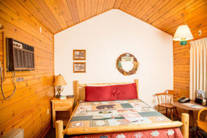 Lark Inn