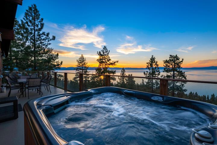 Lx10: Lake View Jewel Estate With Pool Table