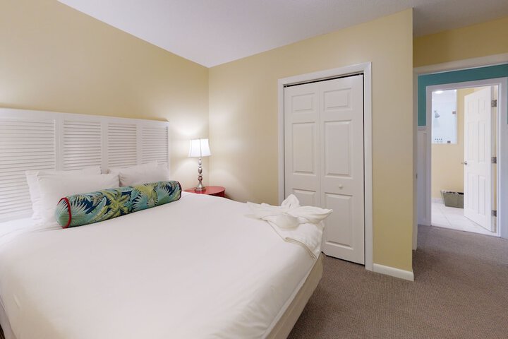 Room 63 of 80
