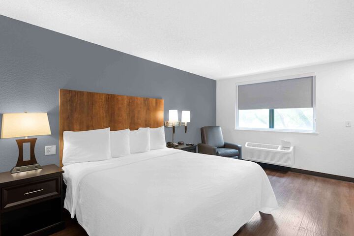Room 18 of 30