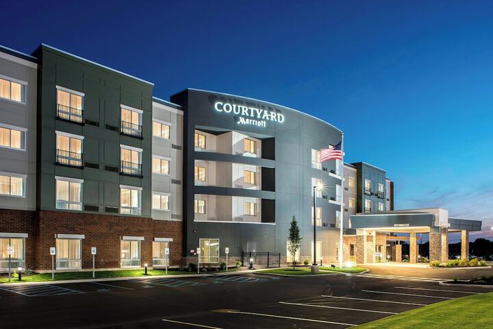 Hotel 2 of 43