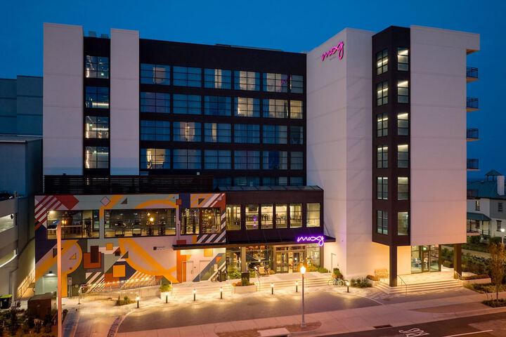 Moxy Virginia Beach Oceanfront