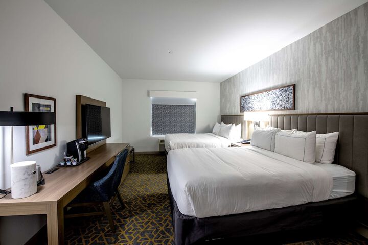 DoubleTree by Hilton Sulphur Lake Charles