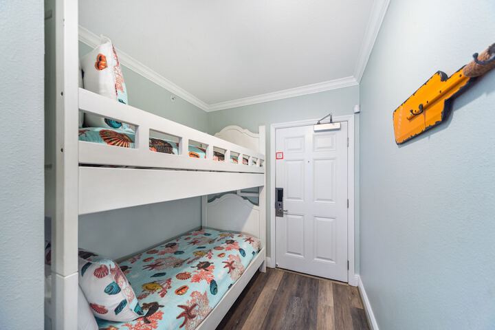 Room 14 of 69