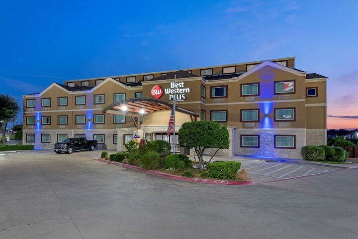 Hotel 2 of 36
