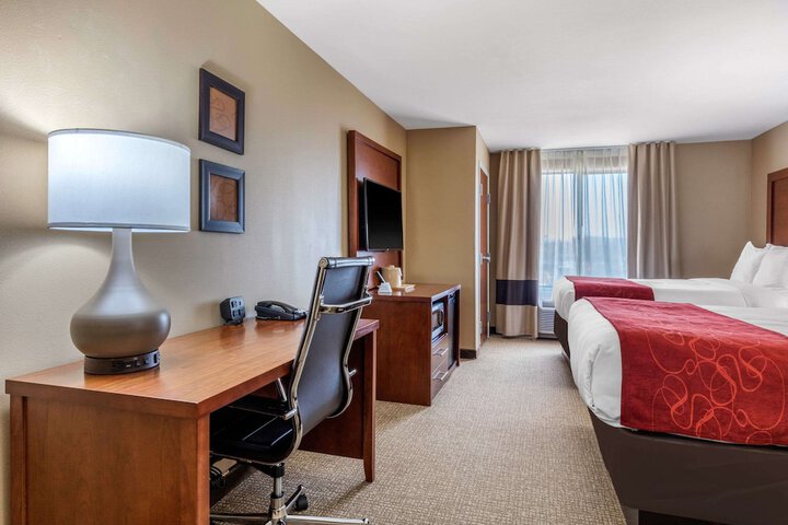 Room 16 of 46