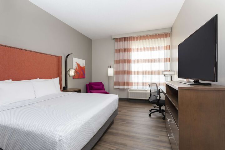 La Quinta Inn & Suites by Wyndham South Jordan