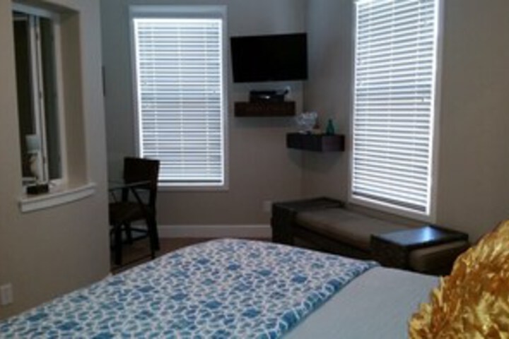61 San Miguel Apartment