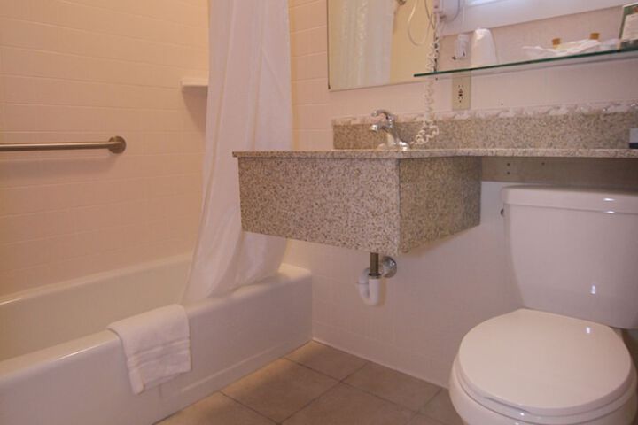 Room 15 of 27