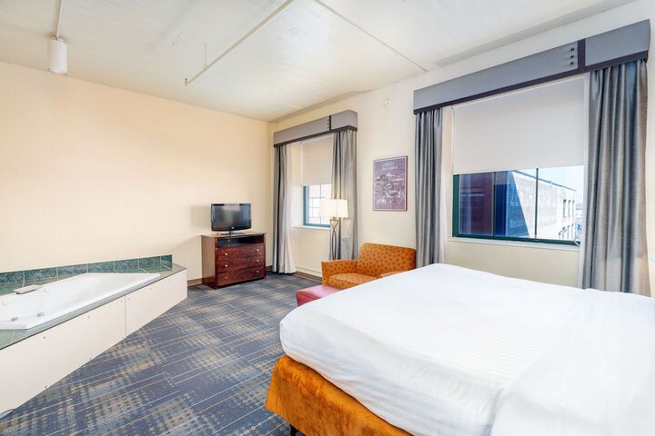 Room 50 of 74