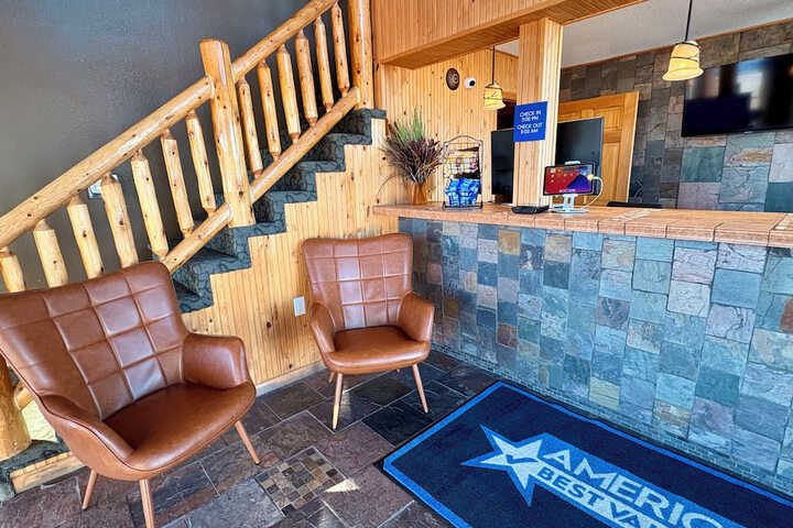 Americas Best Value Inn Wall