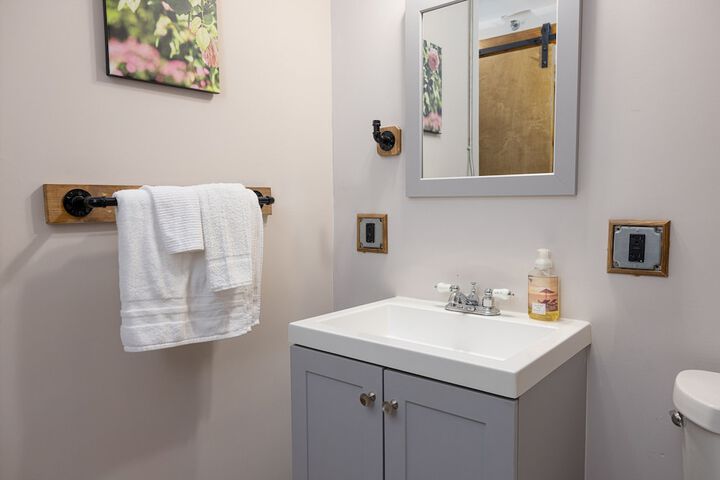 Hartwell Suites