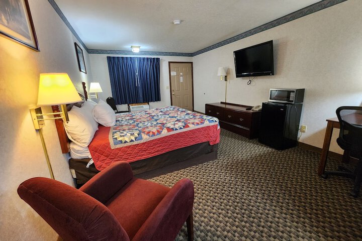 Room 73 of 86