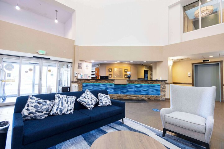 Hotel Interior 15 of 107