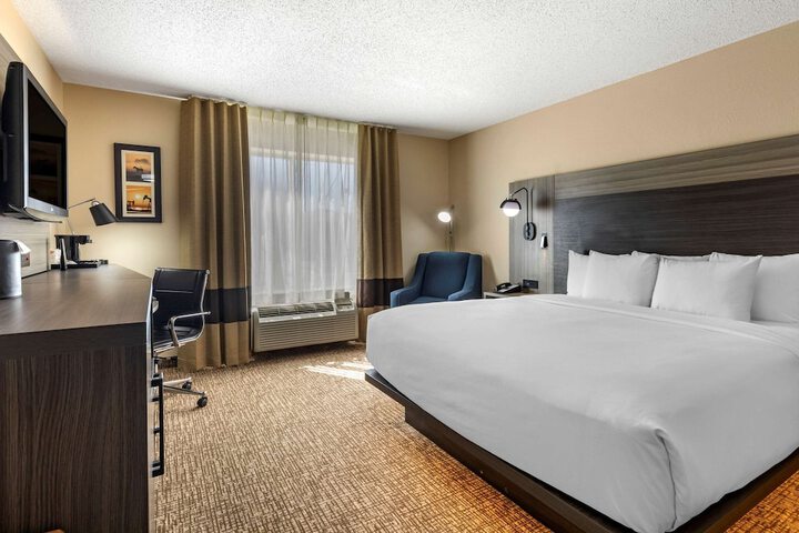 Room 15 of 42