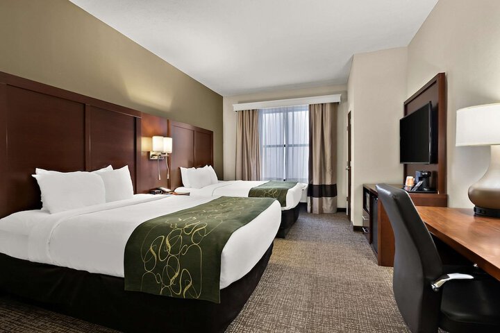 Room 18 of 34