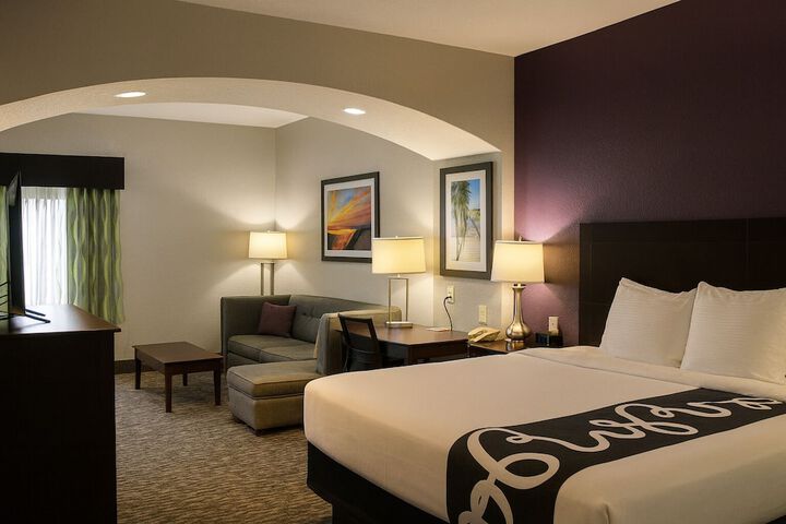 La Quinta Inn & Suites by Wyndham Port Orange / Daytona