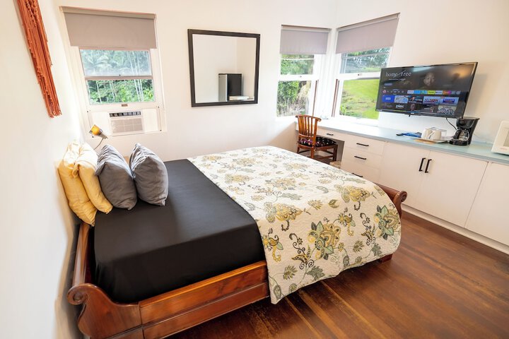 Hilltop Vacation Rental