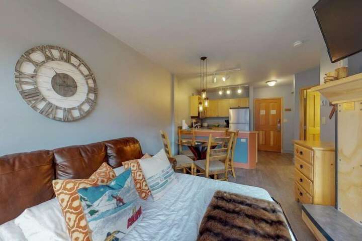 1 Bedroom Mountain Condo in River Run Village with Beautiful Mountain Views and Walking Distance to Ski