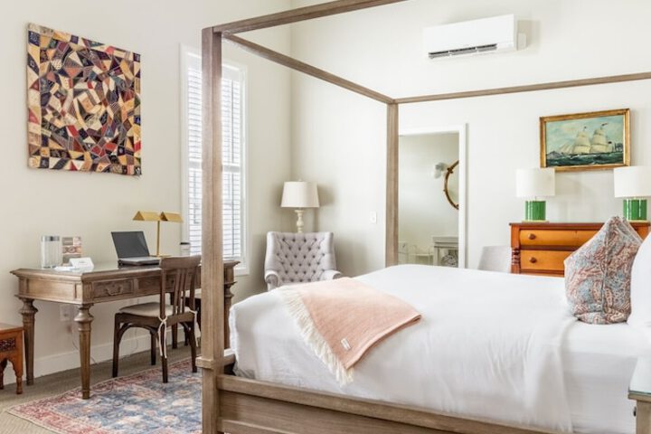Briar Barn Inn