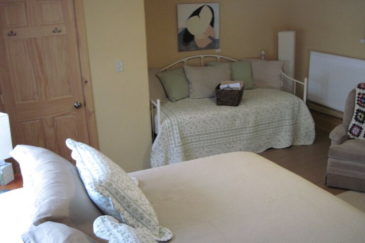 Artha Bed and Breakfast