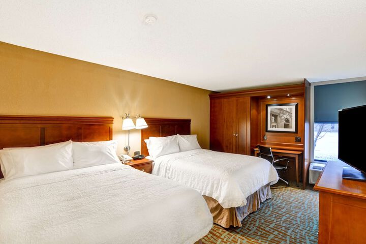 Room 33 of 55