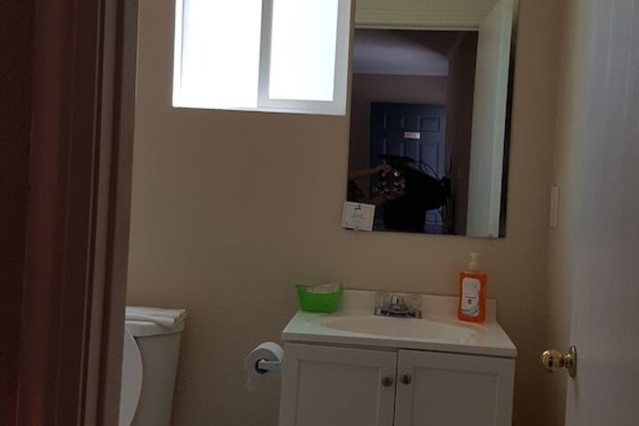 Room 16 of 46