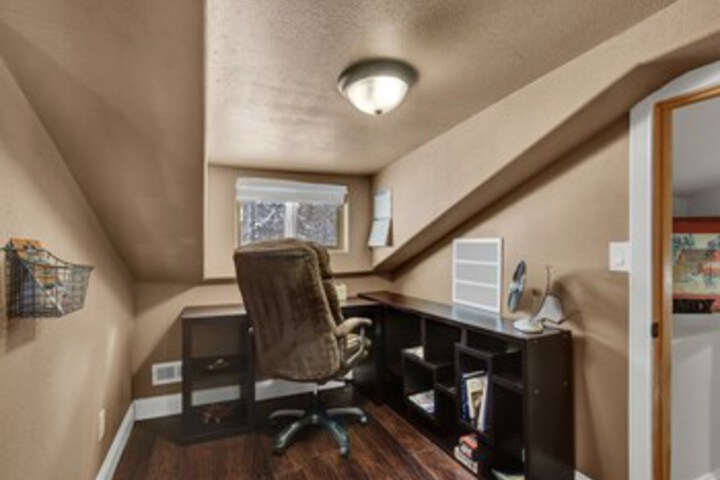 The Chipita Park Cabin