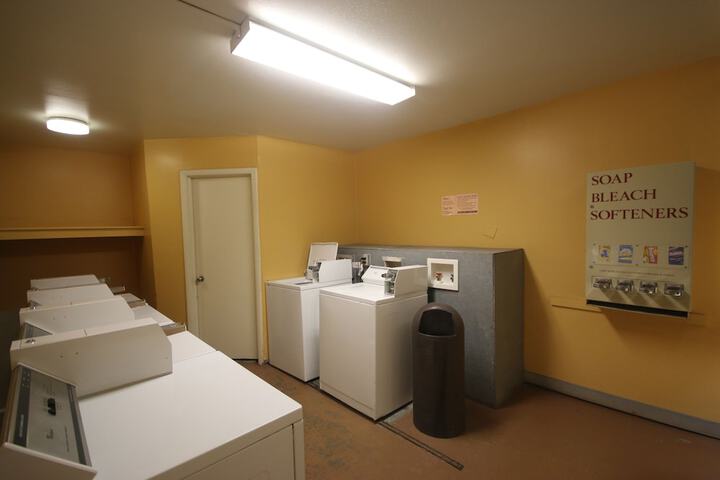 Room 11 of 20