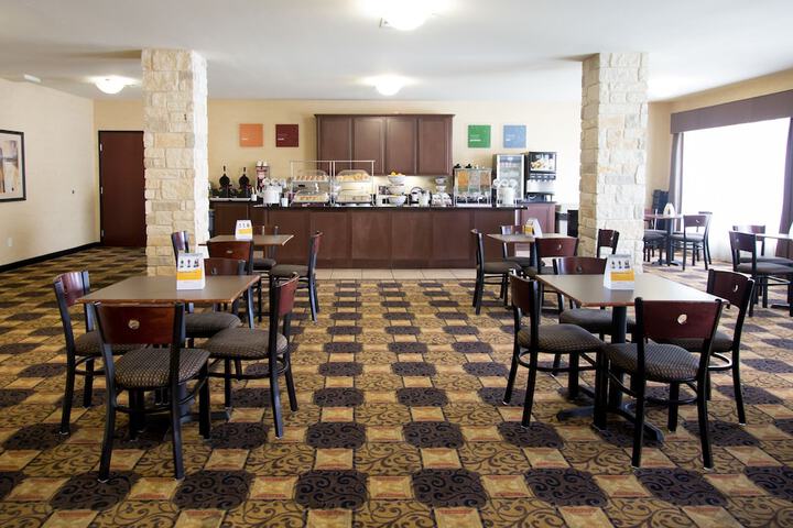 Breakfast/Coffee Service 44 of 57