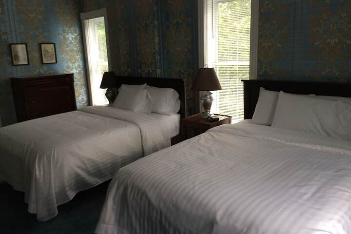 Room 31 of 49
