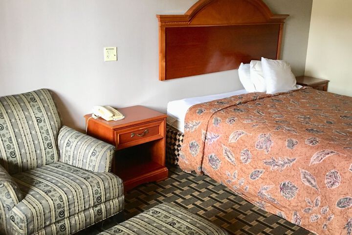 Room 42 of 48