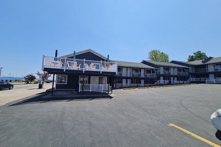 Hotel 6 of 22