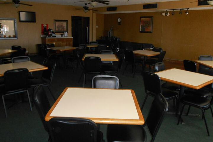 Breakfast/Coffee Service 27 of 28