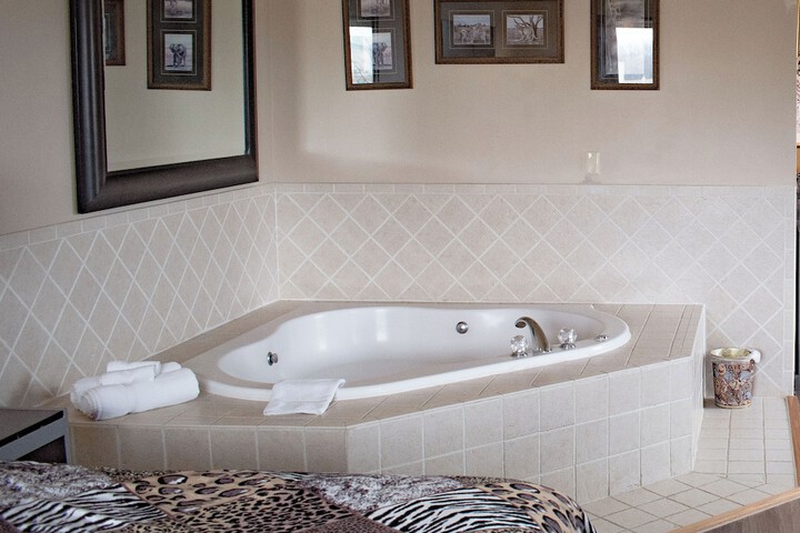 Days Inn & Suites by Wyndham Pocahontas