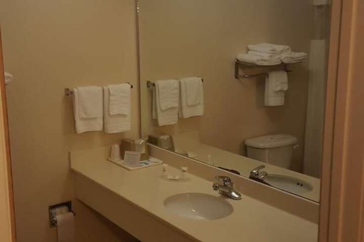 Room 15 of 46